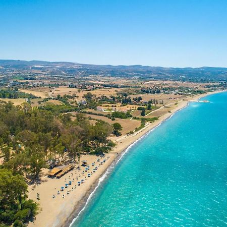 Sun Beach Villa Thio Полис Екстериор снимка