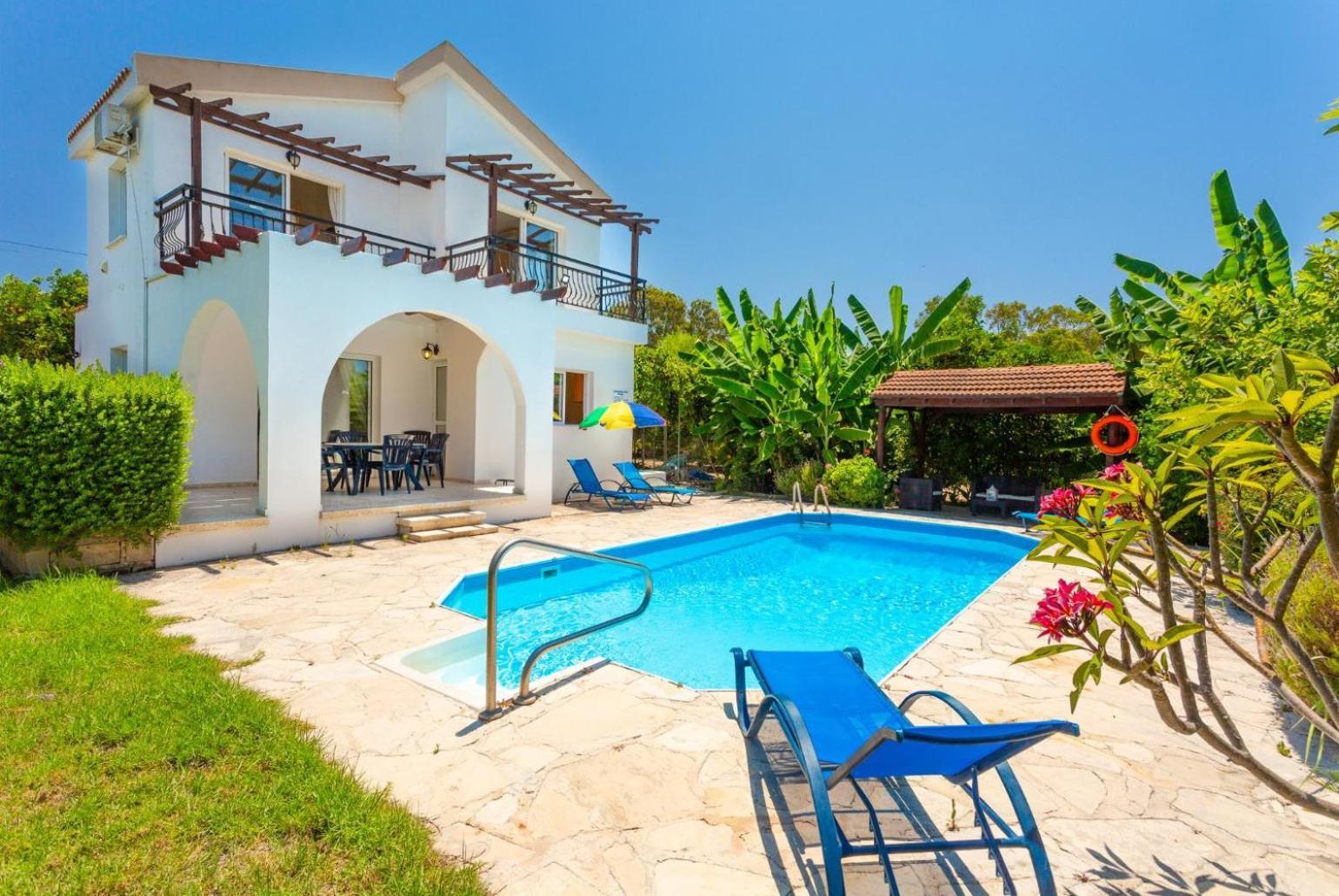 Sun Beach Villa Thio Полис Екстериор снимка